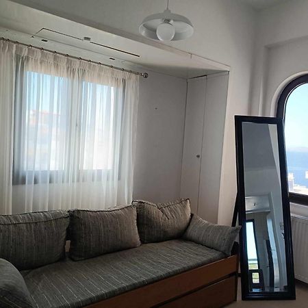 Unbeatable View, Family Apartment Rafína Buitenkant foto